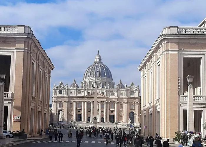 Vaticano Ferrari Apartment